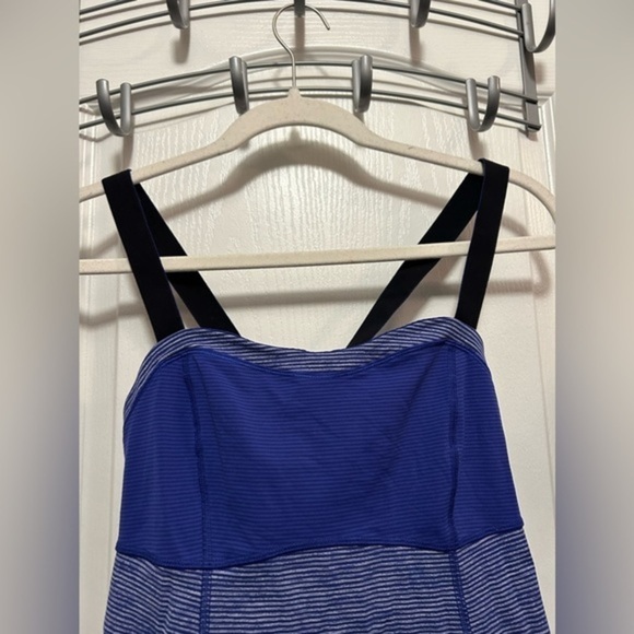 Lululemon Catch me Tank Tonka stripe blue black pigment women’s 8 top - Picture 5 of 16